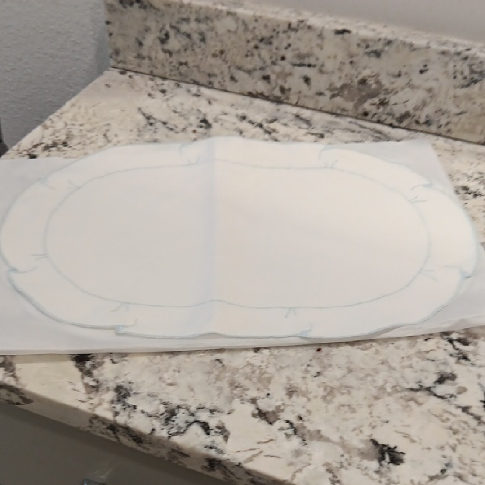 2 beautiful simple placemats